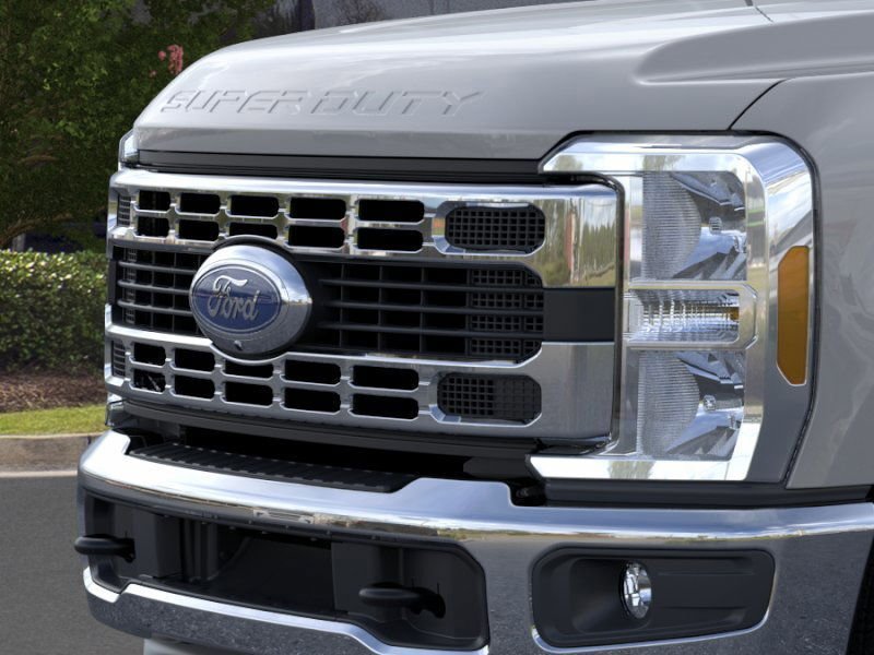 New 2026 Ford F350 XLT w/ 360-Degree Camera Package RWD image 39