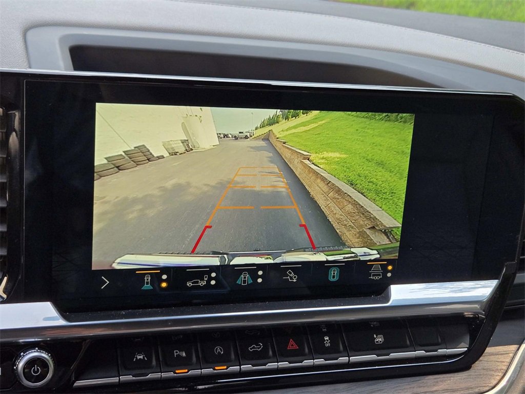 Used 2022 GMC Sierra 1500 SLT w/ SLT Premium Plus Package image 30