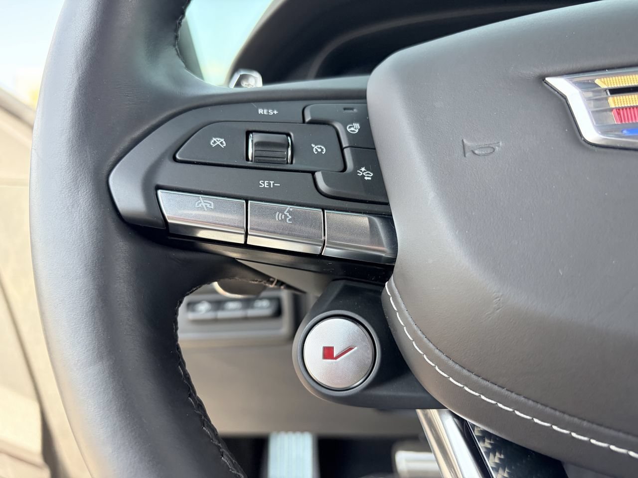 Certified 2026 Cadillac CT4 V Blackwing w/ Driver Assist Package RWD image 22