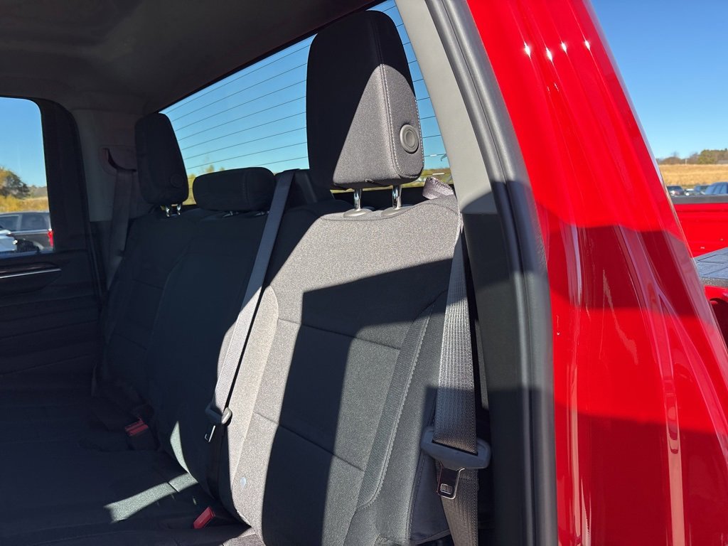 New 2026 Chevrolet Silverado 3500 LT image 15