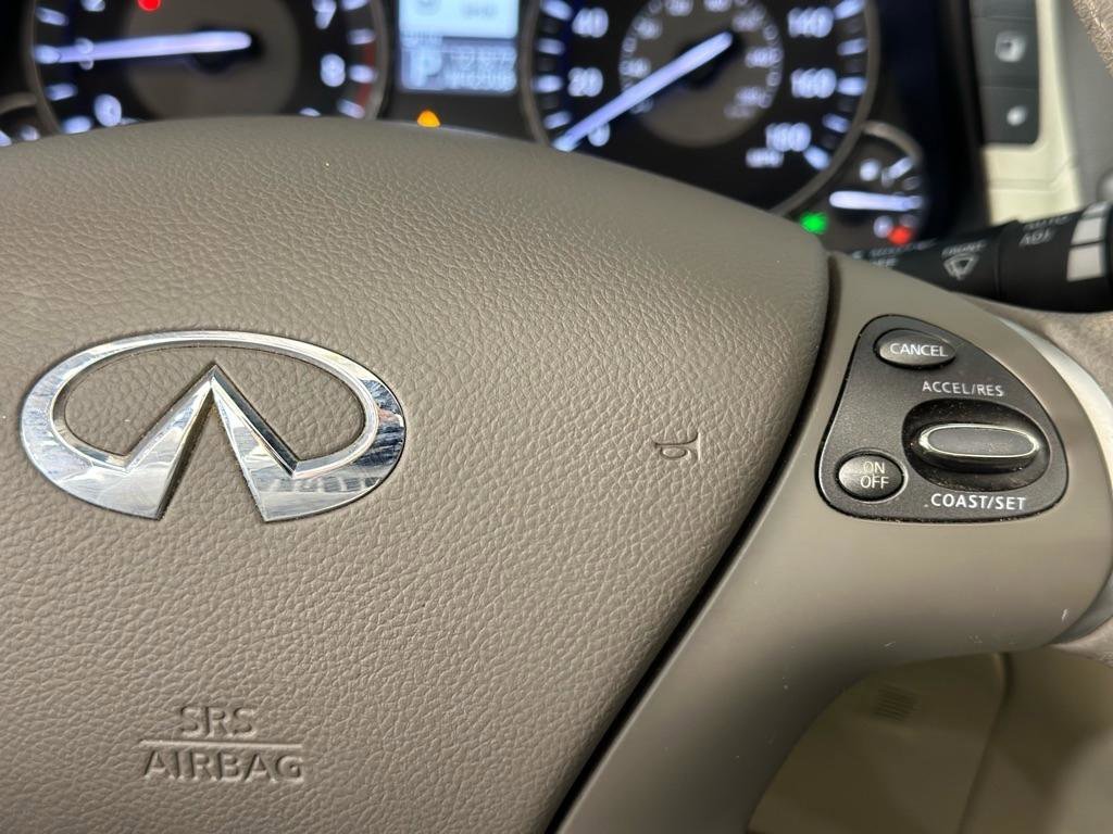 Used 2013 INFINITI M37 37x w/ Premium Pkg image 30