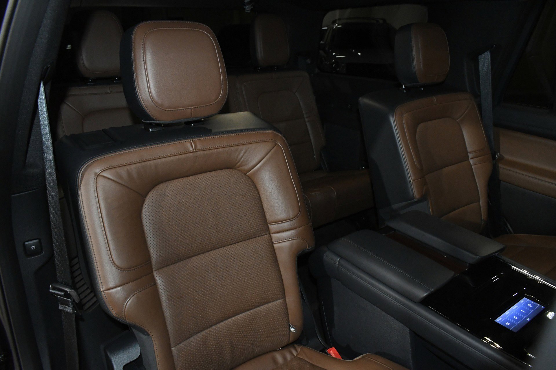 Used 2023 Lincoln Navigator Reserve image 18
