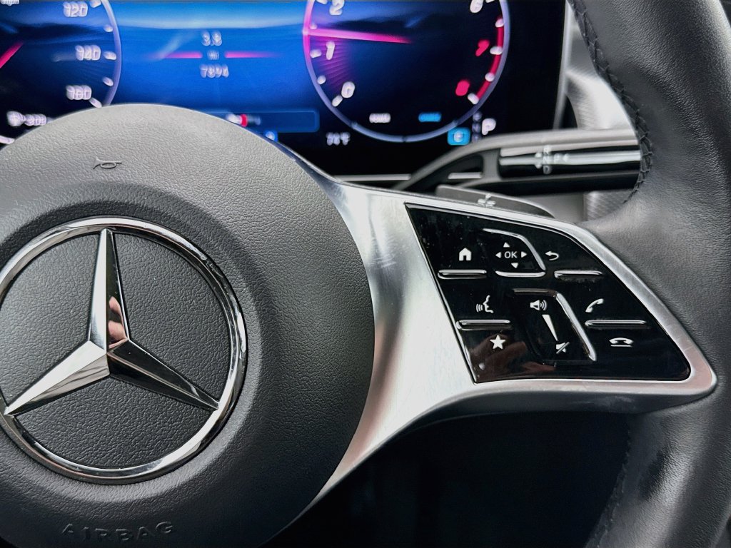 Certified 2026 Mercedes-Benz GLC 300 image 12