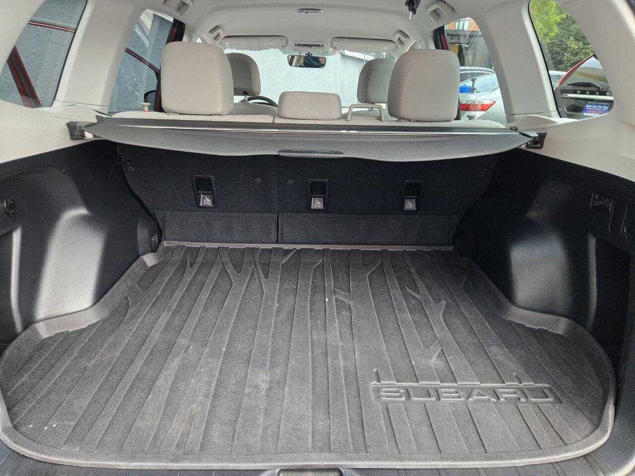 Used 2017 Subaru Forester 2.5i w/ Alloy Wheel Package AWD/4WD image 11