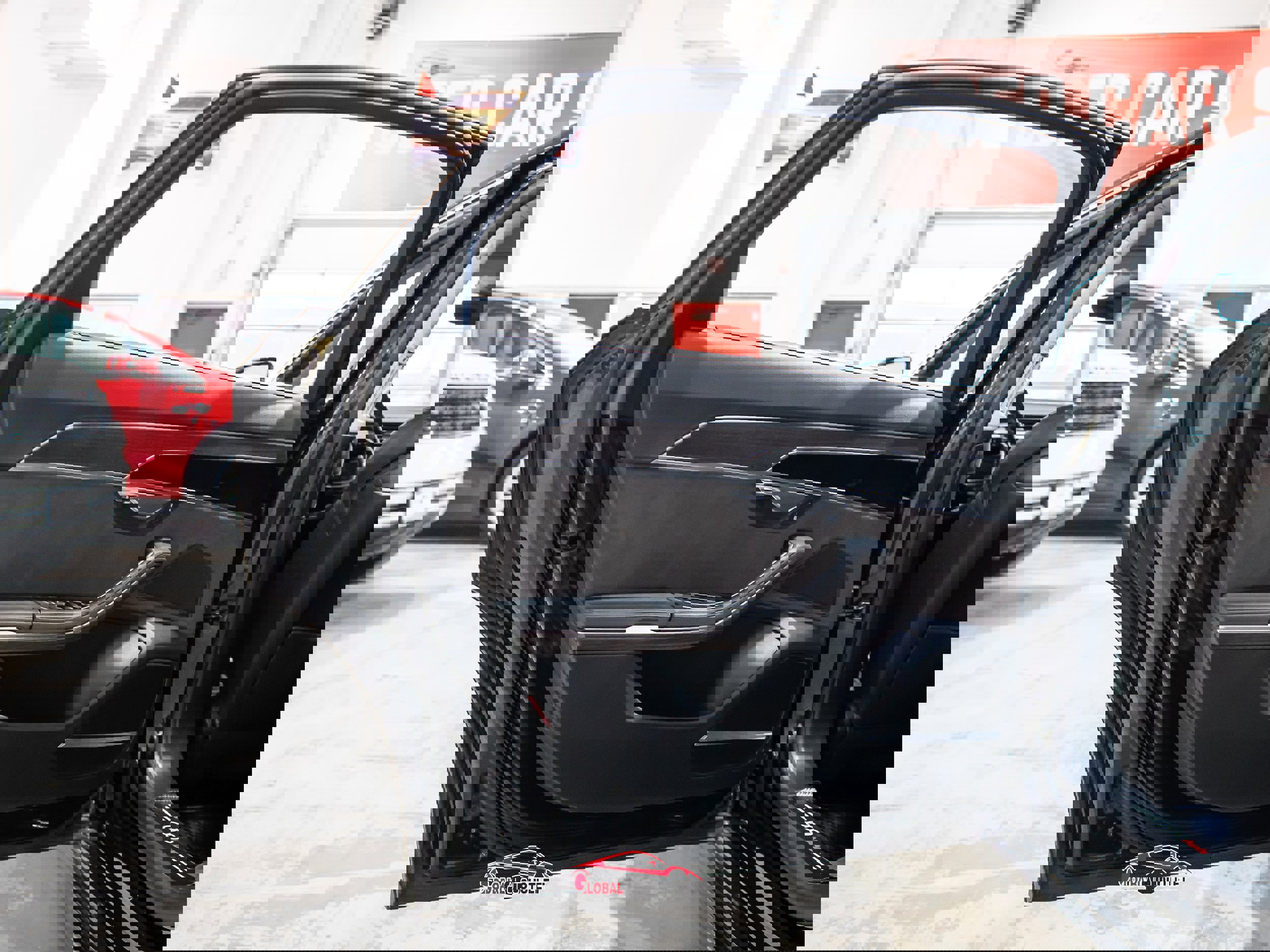 Used 2021 Audi A8 L 4.0T w/ Interior Protection Package image 46