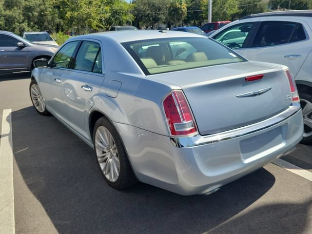 Used 2013 Chrysler 300 C RWD image 5