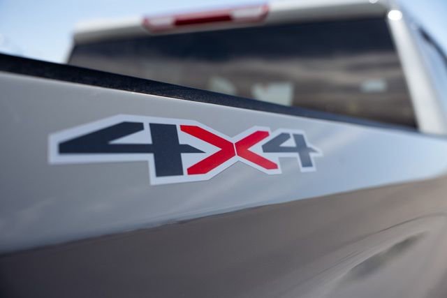 Used 2024 Chevrolet Silverado 1500 Custom image 12