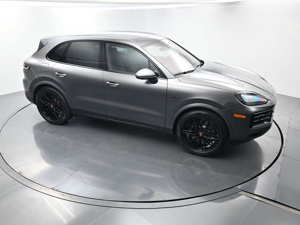Certified 2026 Porsche Cayenne E-Hybrid AWD/4WD image 41