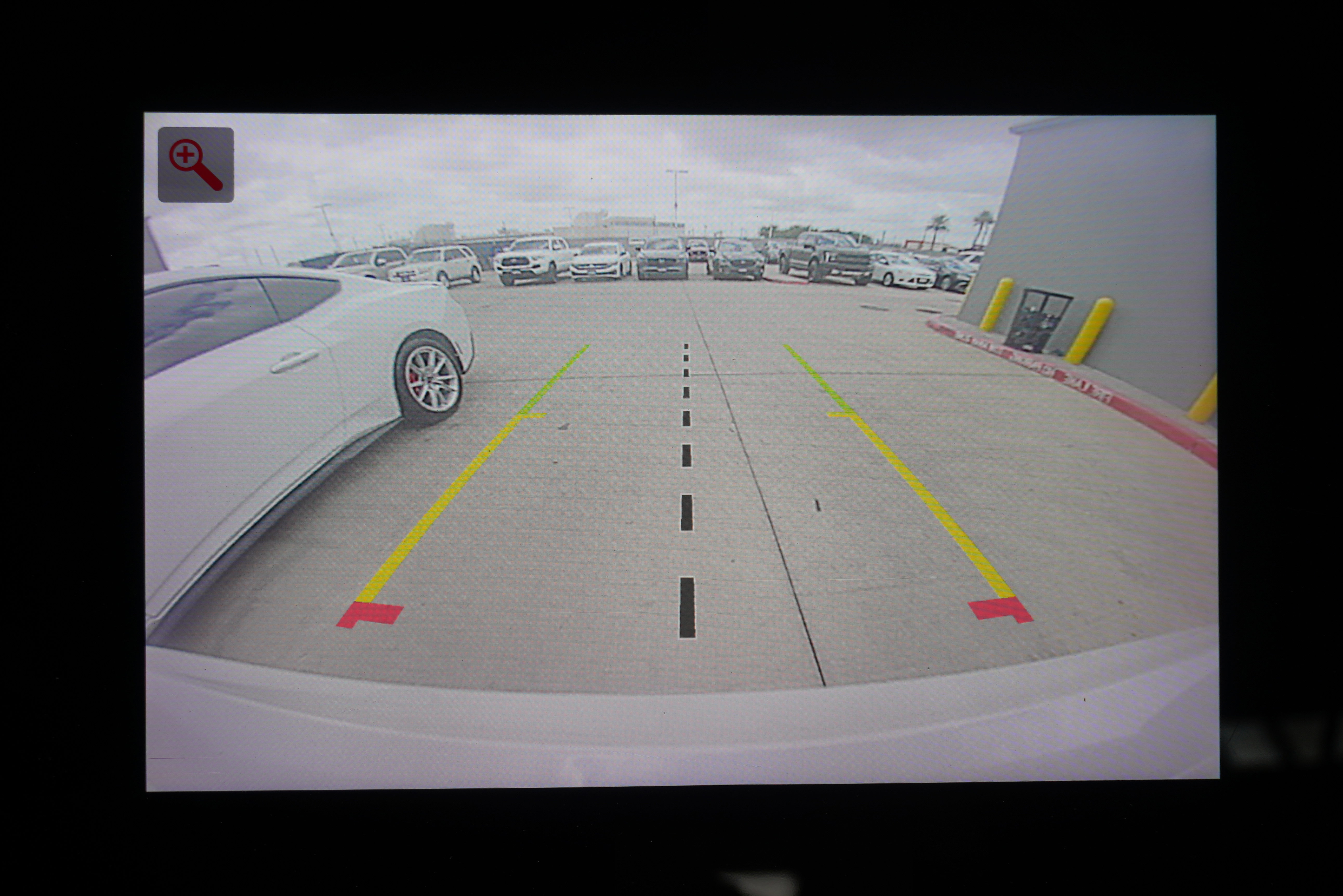 Used 2022 Jeep Wagoneer Series III AWD/4WD image 24