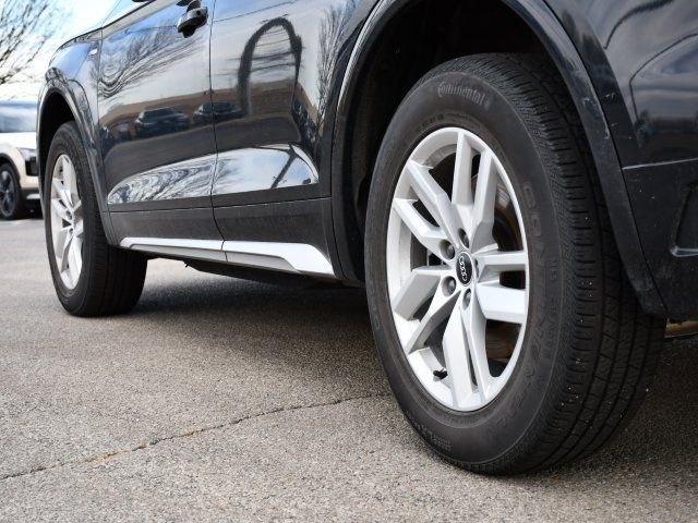 Used 2023 Audi Q5 2.0T Premium AWD/4WD image 9