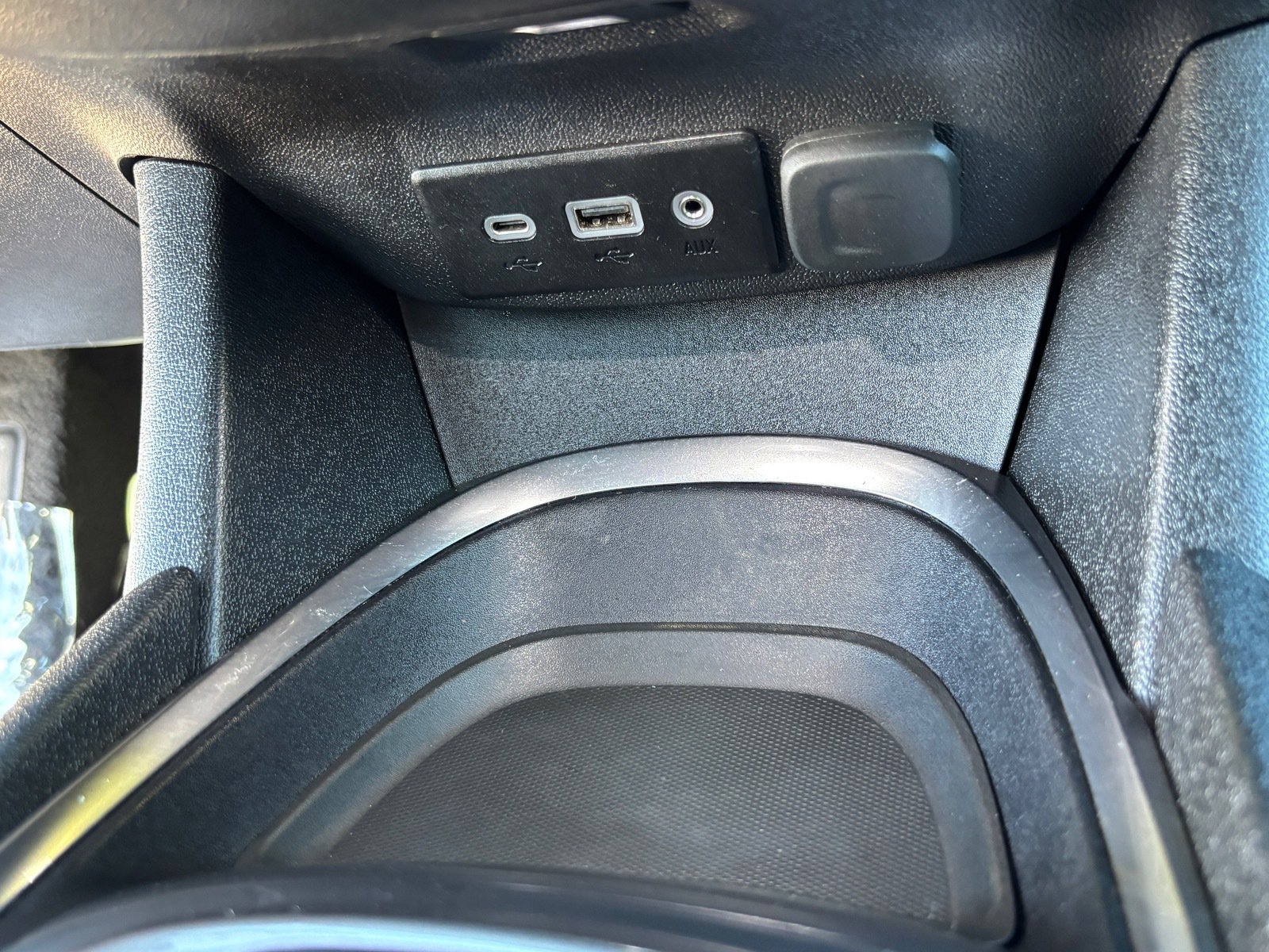 Used 2024 Chevrolet Malibu LT FWD image 15
