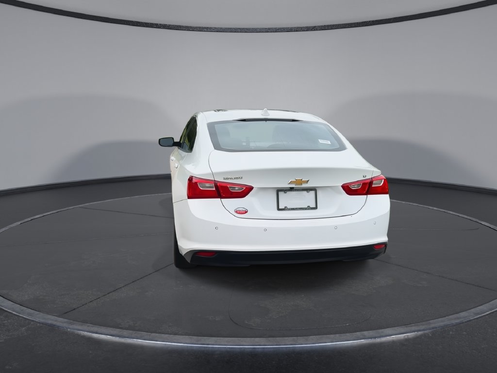 Used 2024 Chevrolet Malibu LT FWD image 7