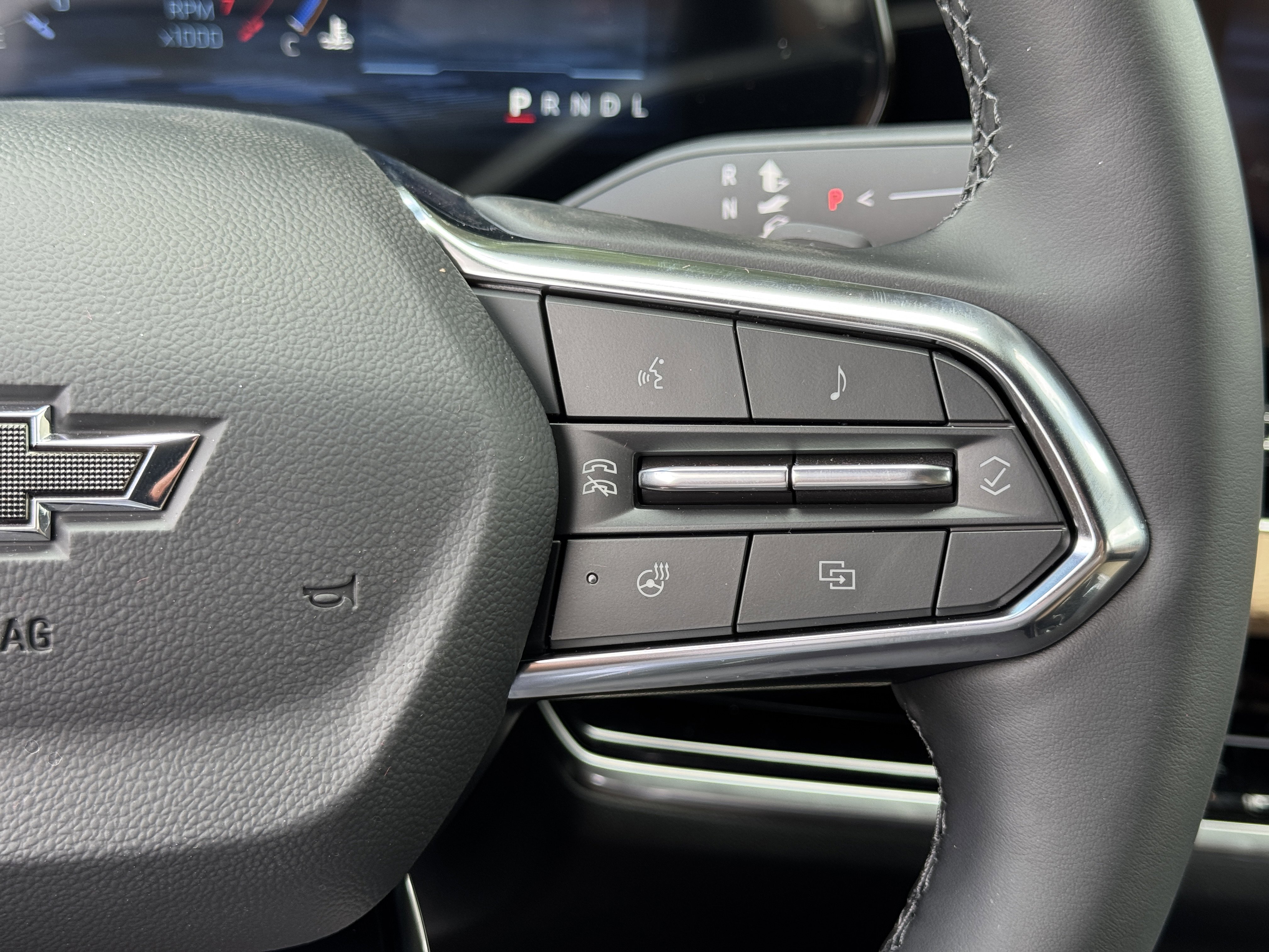 New 2026 Chevrolet Equinox ACTIV w/ LPO, Floor Liner Package image 27