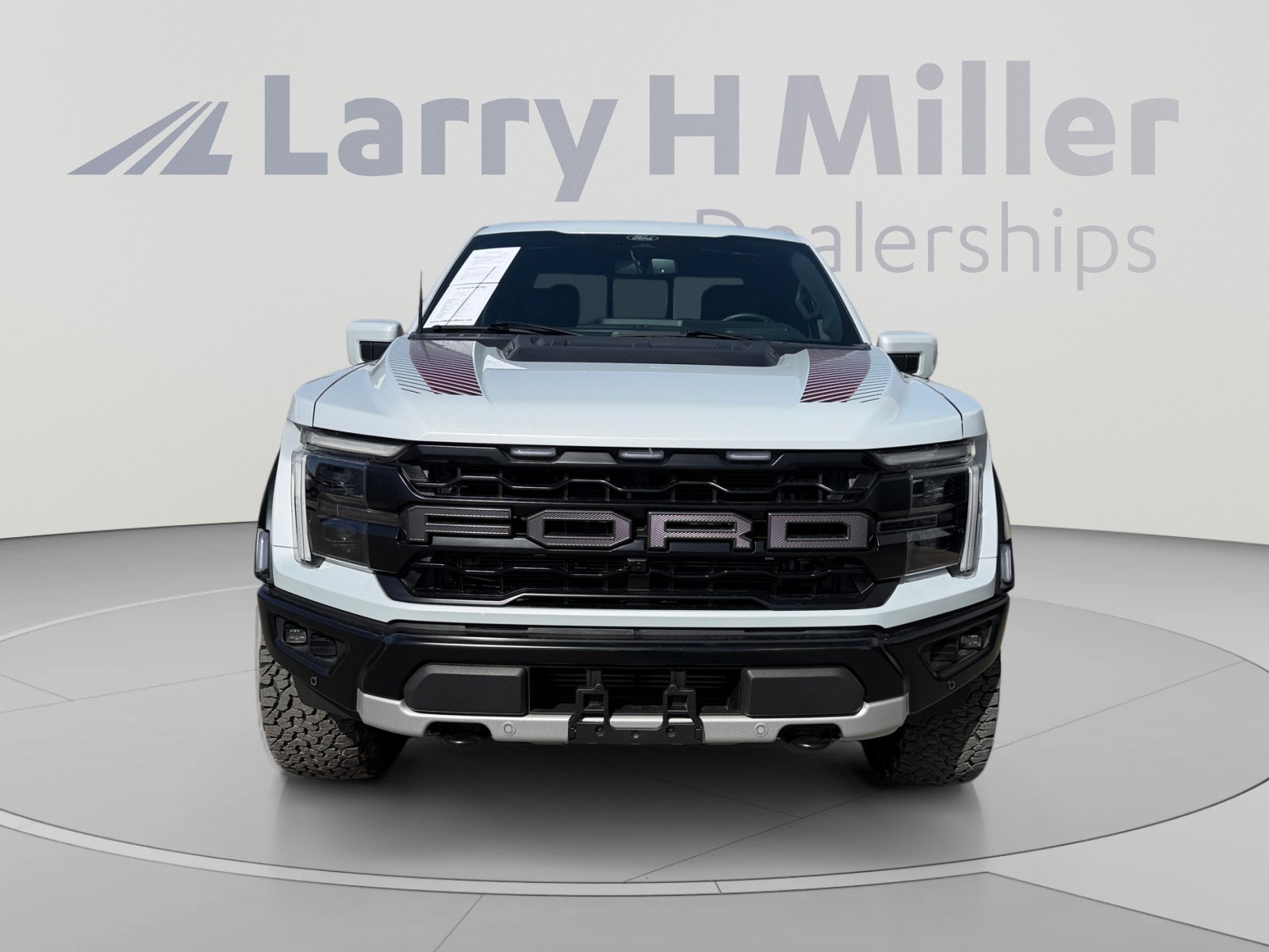 Used 2025 Ford F150 Raptor AWD/4WD image 8