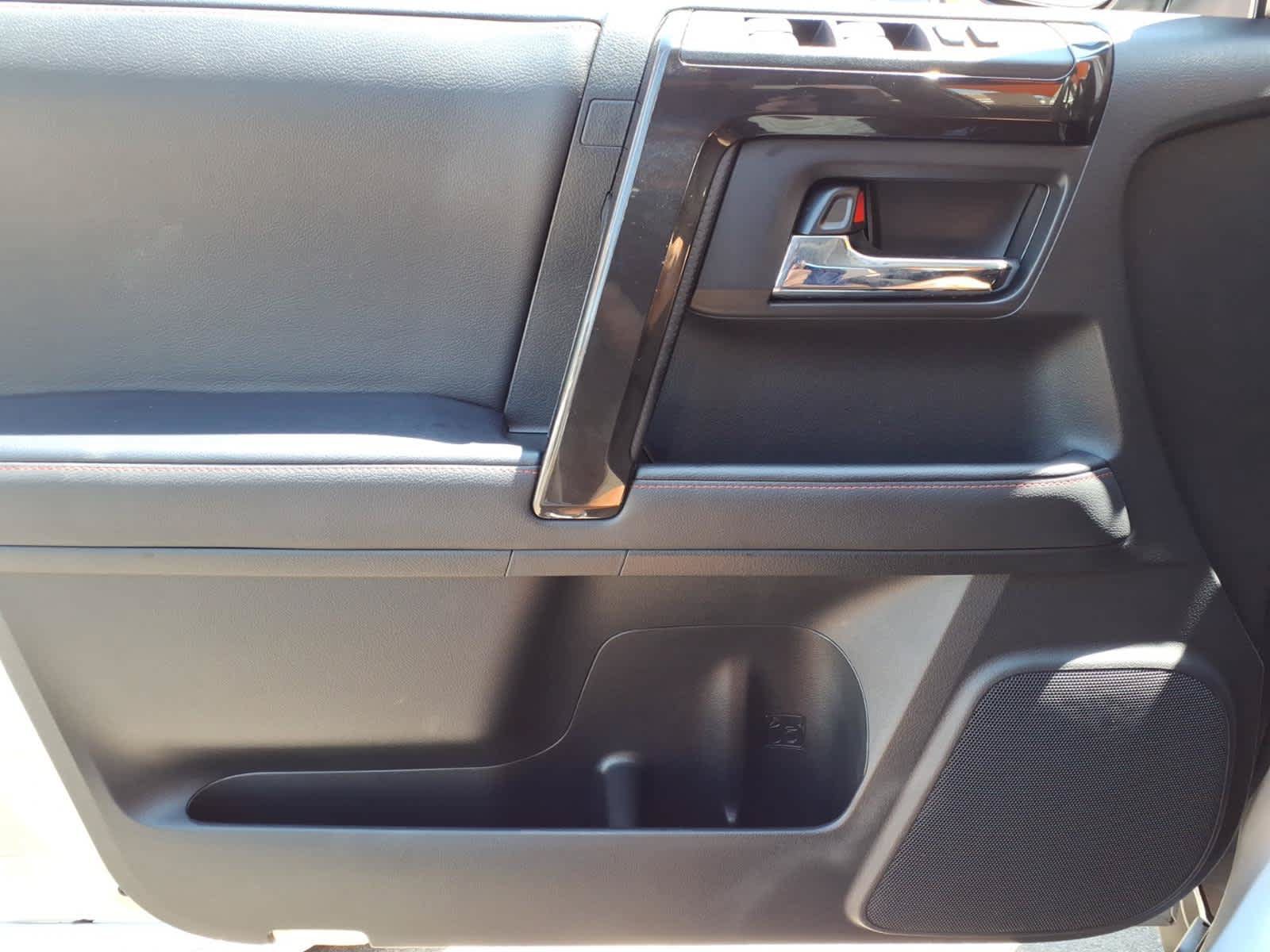 Used 2024 Toyota 4Runner TRD Off-Road Premium w/ Moonroof Package AWD/4WD image 28