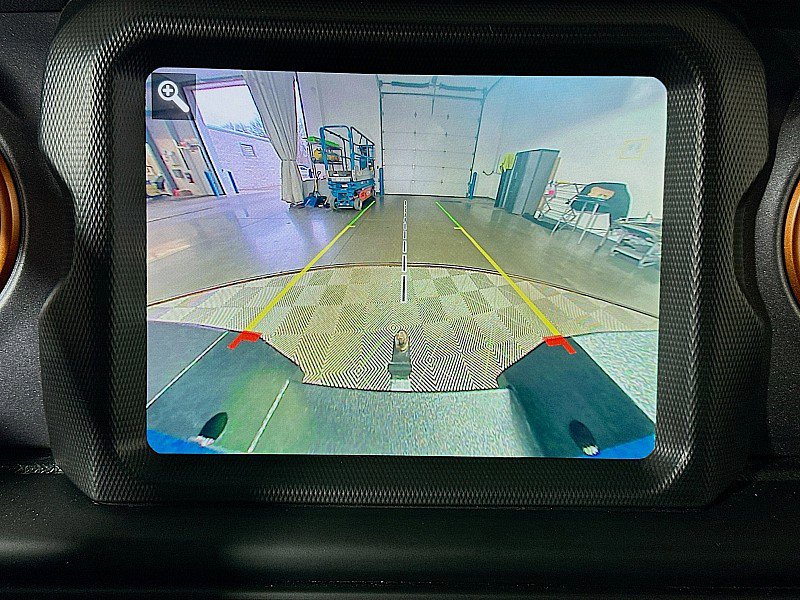 Used 2021 Jeep Gladiator Mojave image 16