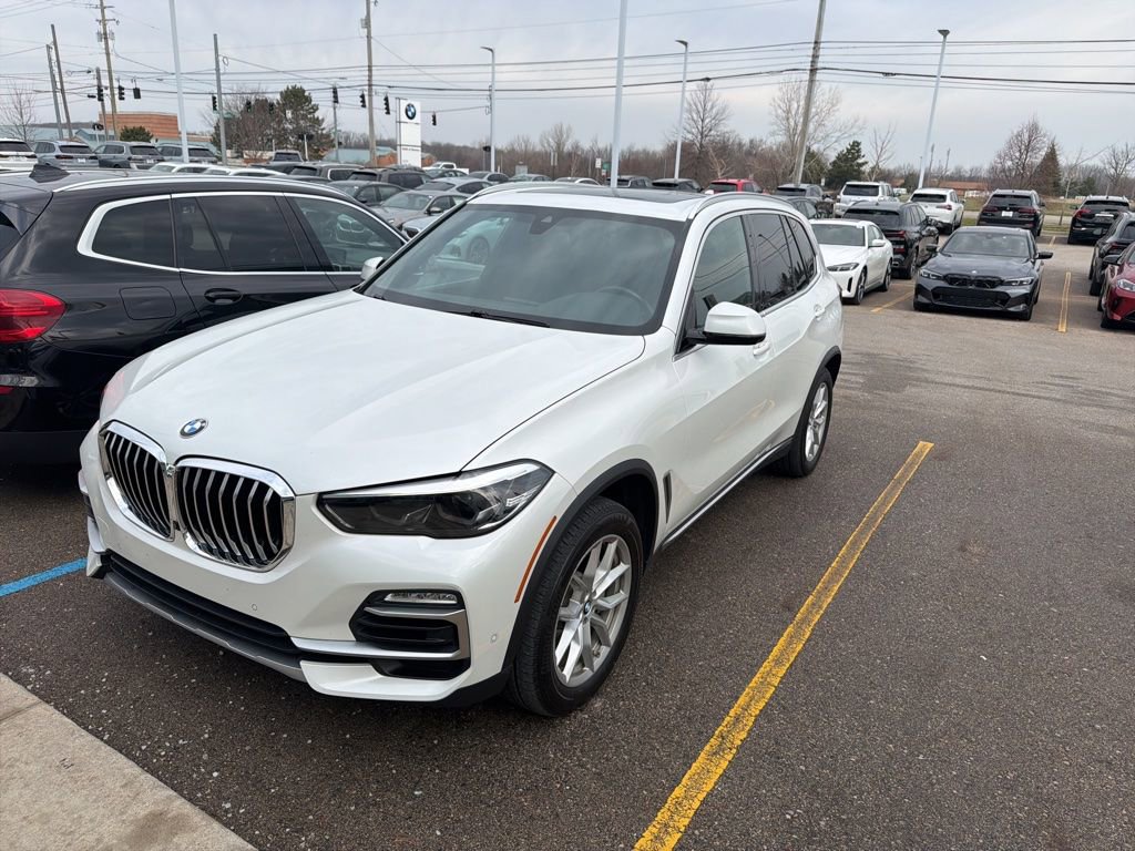Used 2020 BMW X5 xDrive40i w/ Convenience Package image 1