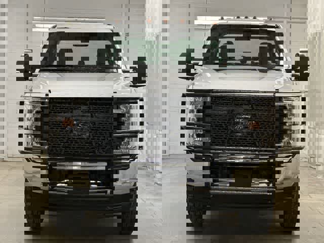 Used 2017 Ford F350 XL image 24