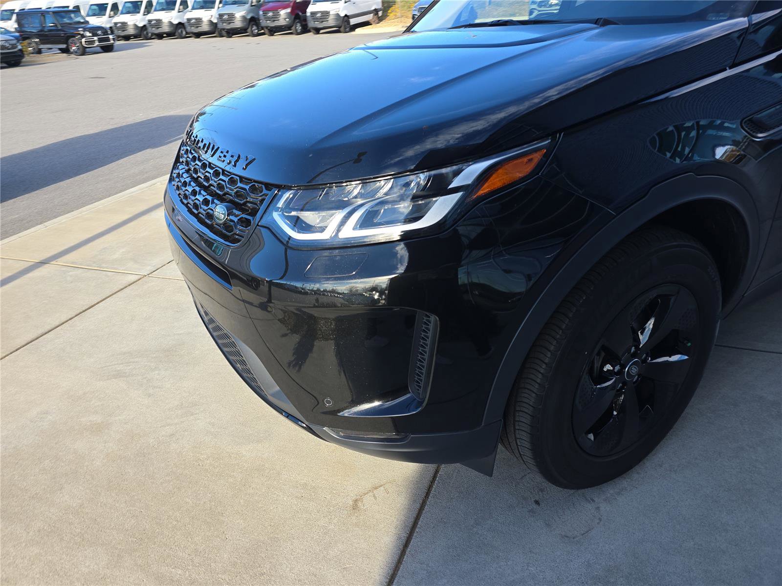 Used 2023 Land Rover Discovery Sport S image 12