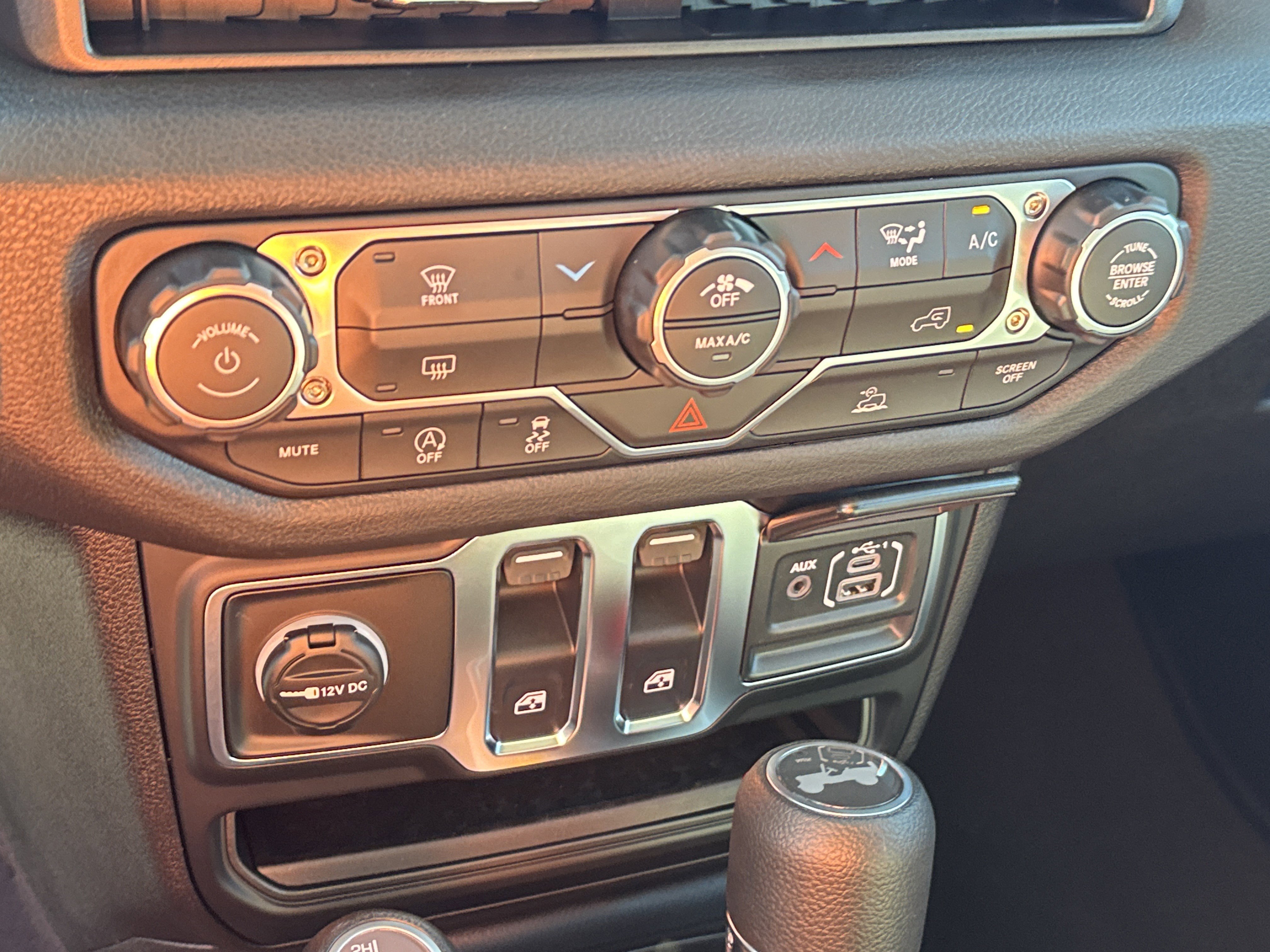 New 2026 Jeep Wrangler Sport S AWD/4WD image 32