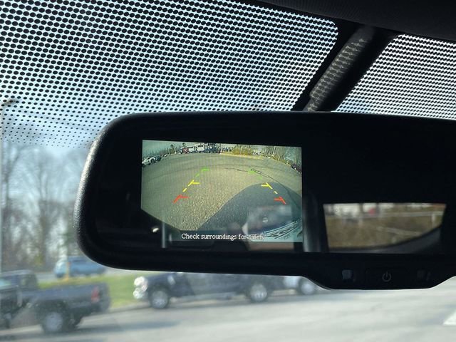 Used 2020 Nissan 370Z Coupe image 28