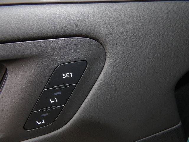 New 2026 Nissan Leaf Platinum+ w/ Cargo Package (Platinum+) image 20