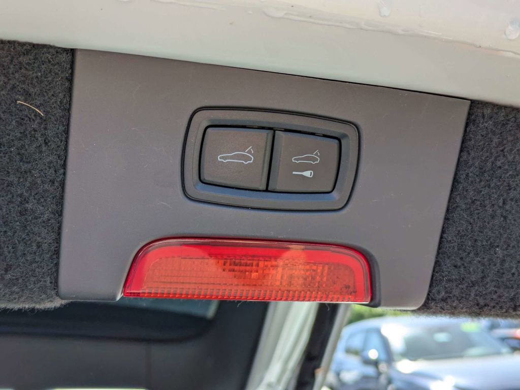 Used 2018 Porsche Cayenne image 15