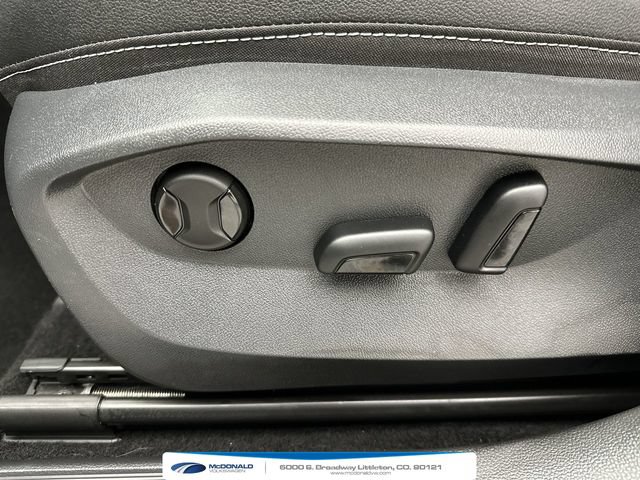 Certified 2024 Volkswagen Taos SEL AWD/4WD image 12