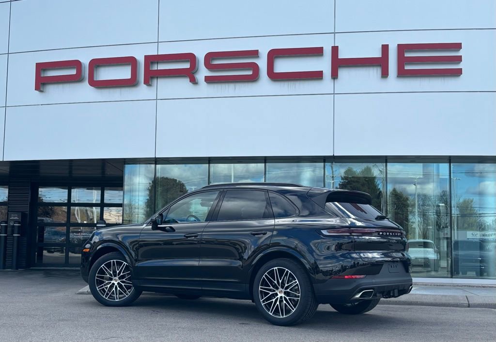 New 2026 Porsche Cayenne image 3
