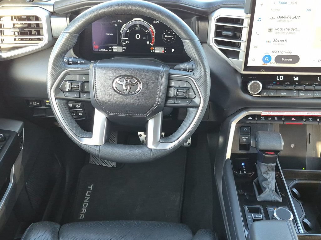 Used 2025 Toyota Tundra Platinum AWD/4WD image 14