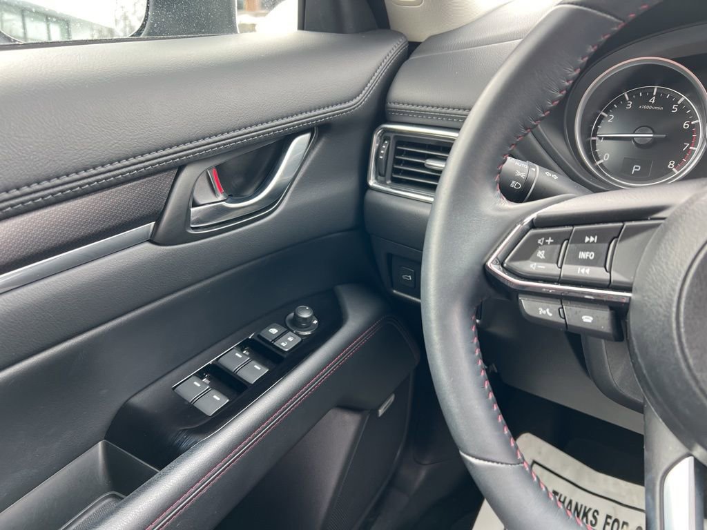 Used 2023 MAZDA CX-5 Carbon Edition image 19