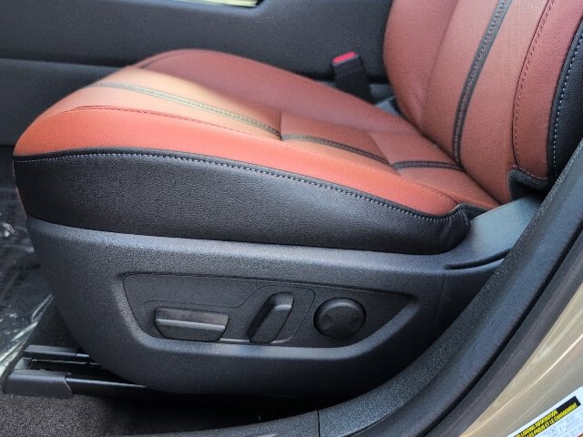 New 2025 MAZDA CX-50 Meridian Edition w/ Weather Package image 11
