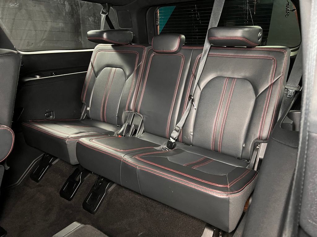 Used 2022 Ford Expedition Max Limited AWD/4WD image 23