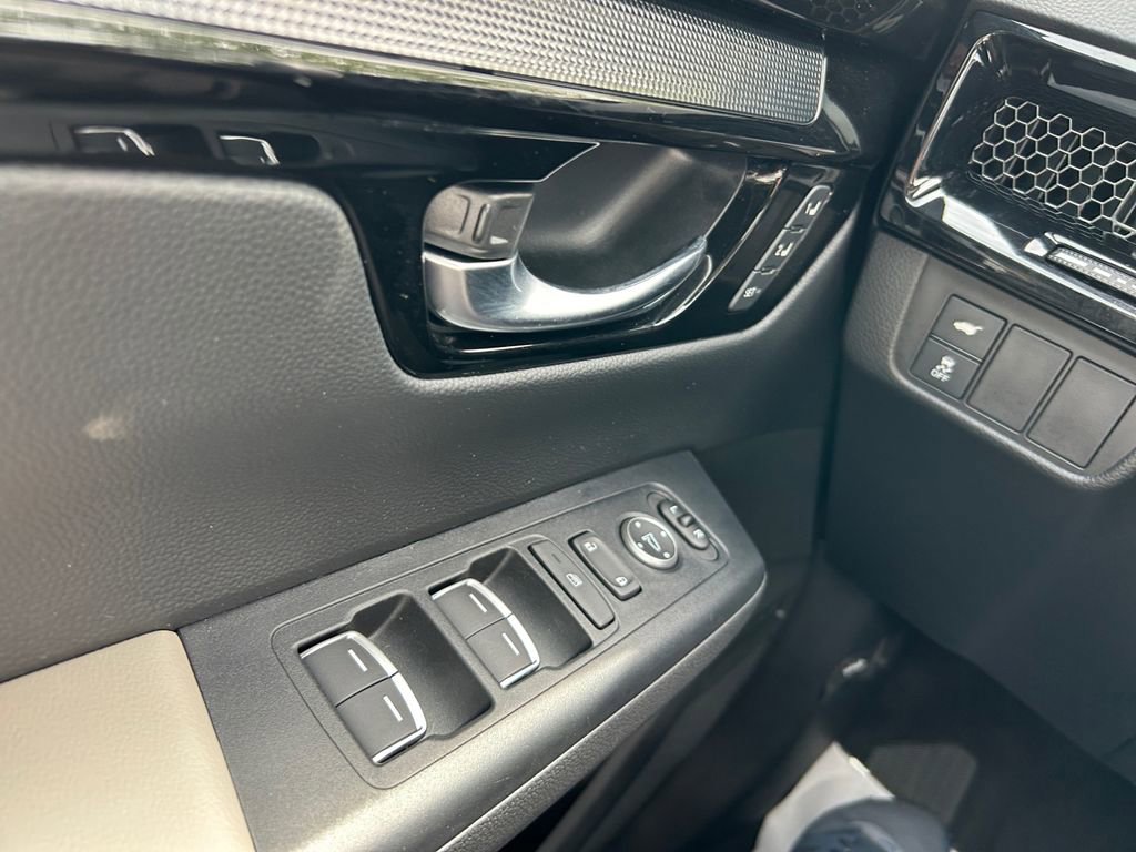 Certified 2024 Honda CR-V EX-L image 28