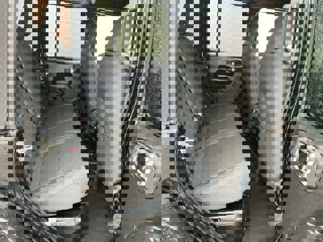 Used 2024 Jeep Wrangler Unlimited w/ Convenience Group image 11