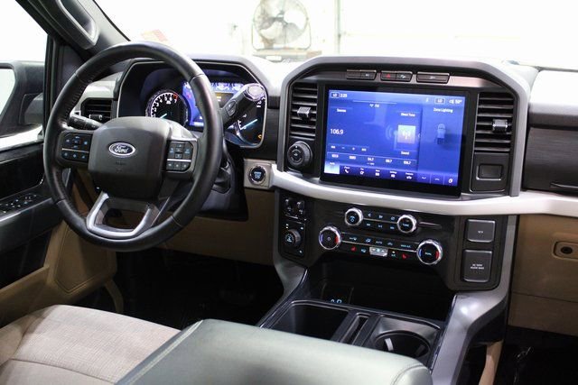 Certified 2022 Ford F150 XLT w/ Equipment Group 302A High image 21