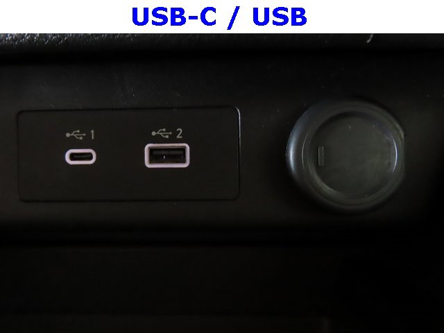 Used 2023 Nissan Rogue SV image 9