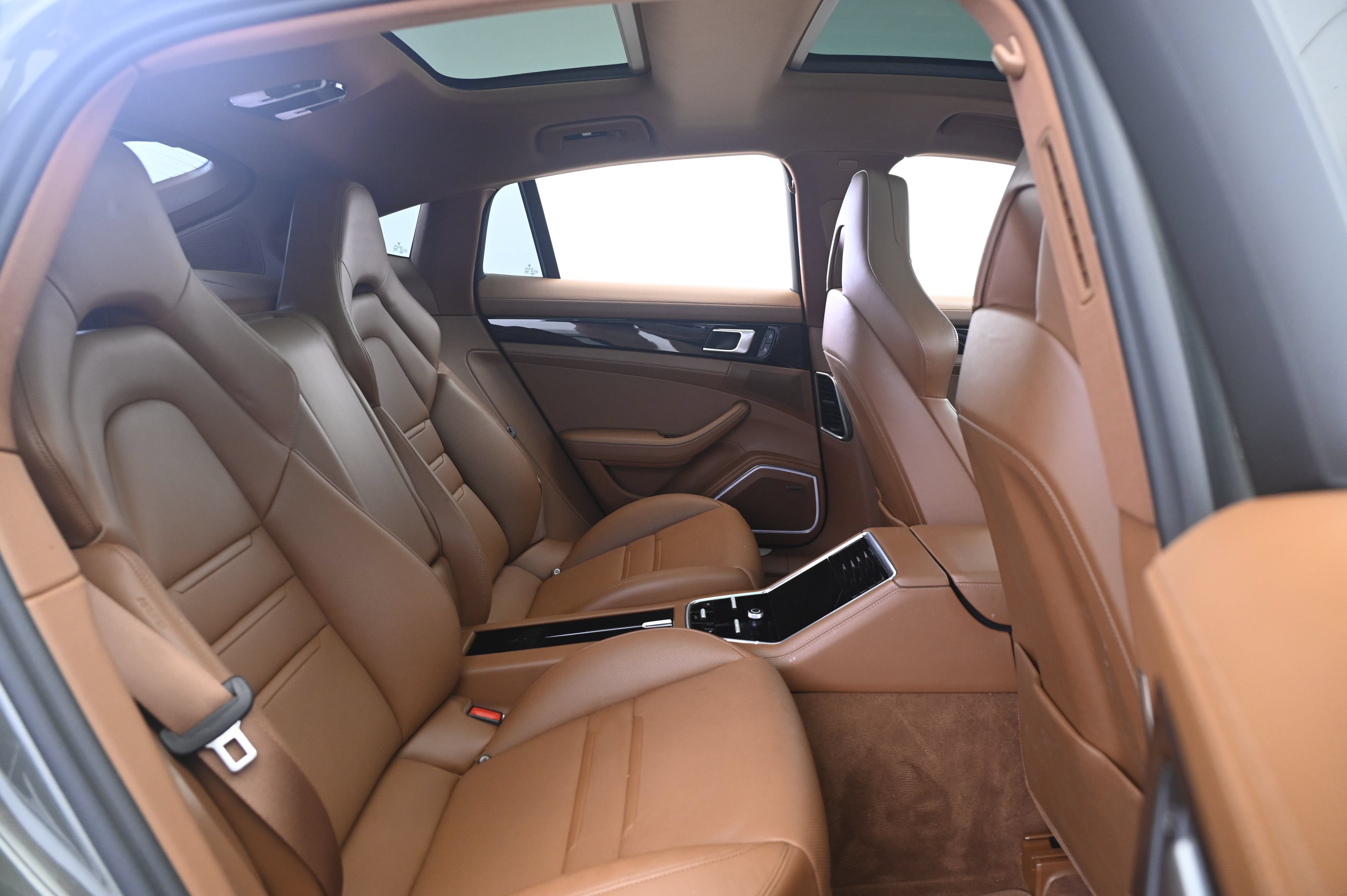 Certified 2023 Porsche Panamera 4S AWD/4WD image 18