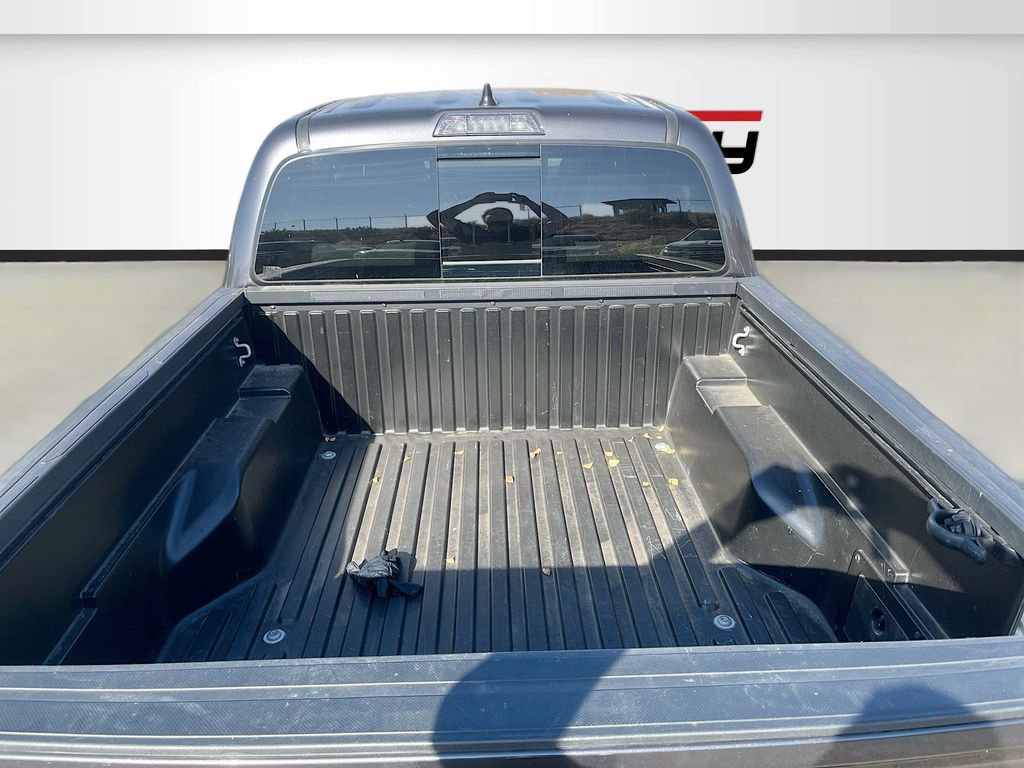 Used 2023 Toyota Tacoma TRD Off-Road w/ Technology Package image 23