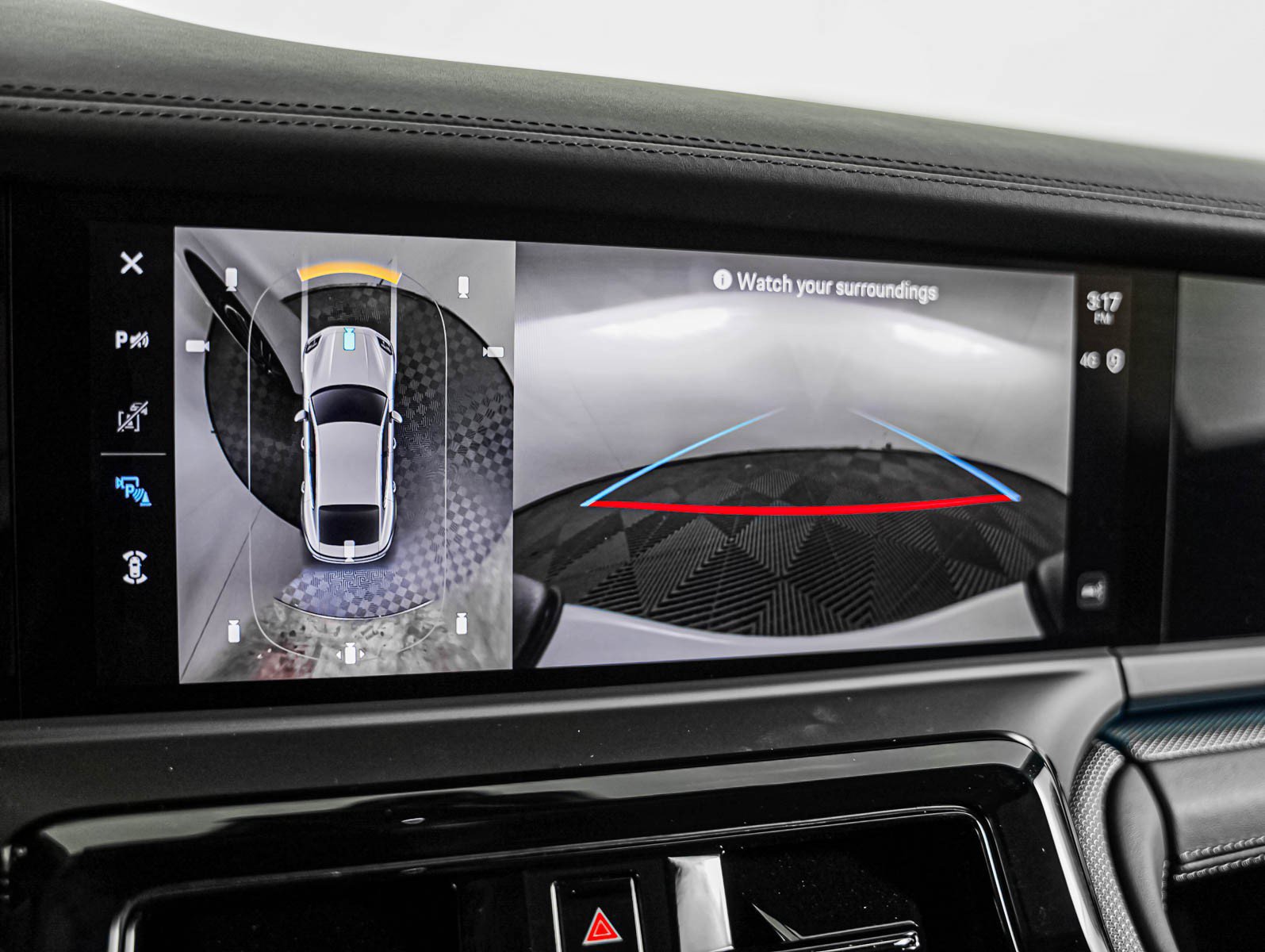 Certified 2024 Porsche Panamera RWD image 27