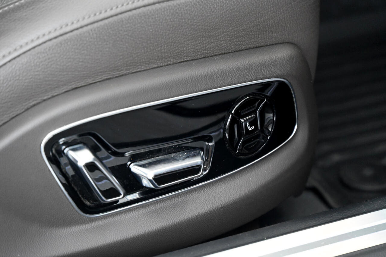 Used 2021 Audi A8 L 3.0T image 20