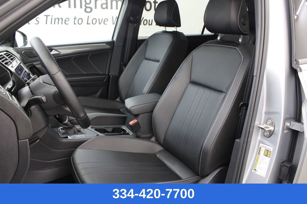 Used 2022 Volkswagen Tiguan SE R-Line image 14