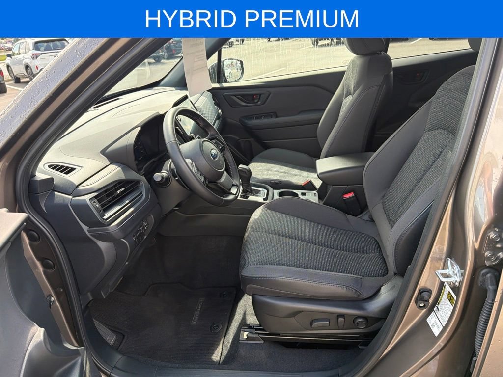 Certified 2025 Subaru Forester Premium AWD/4WD image 9