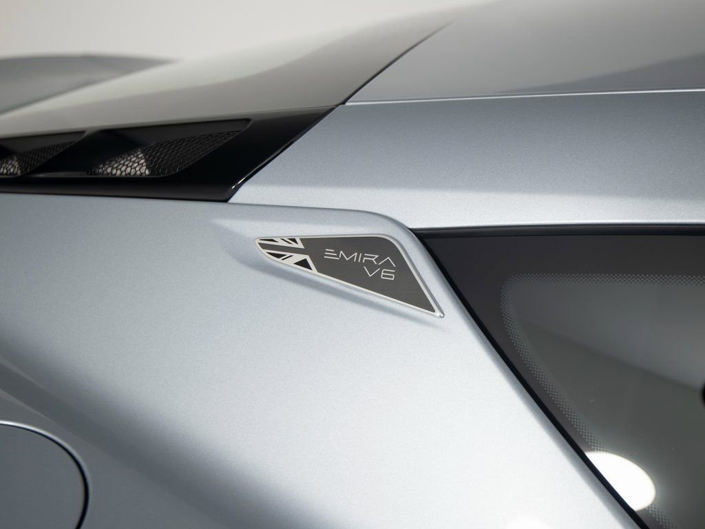 Used 2025 Lotus Emira image 41