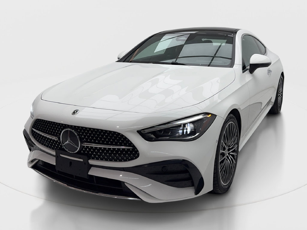 Used 2025 Mercedes-Benz CLE 300 4MATIC Coupe w/ AMG Line image 5