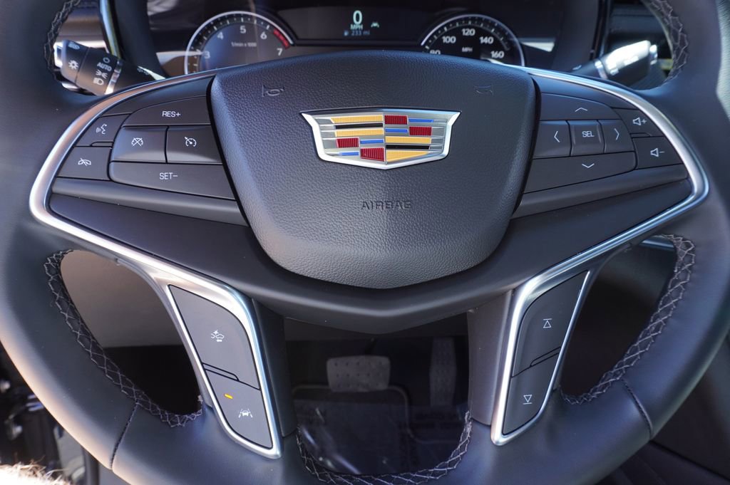 Certified 2025 Cadillac XT5 Luxury image 17