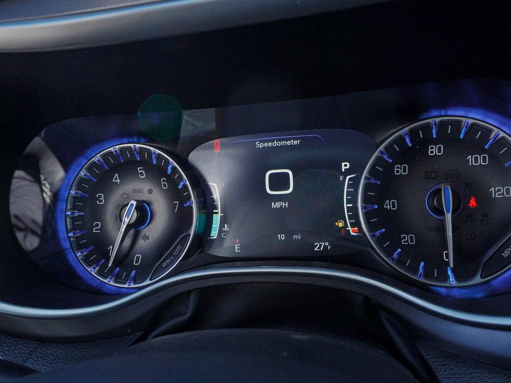 New 2026 Chrysler Pacifica Select FWD image 12