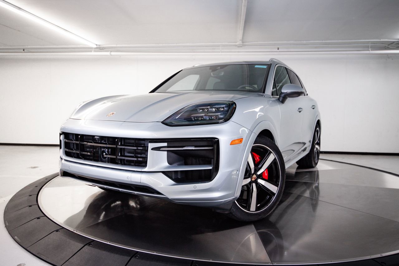 New 2026 Porsche Cayenne S