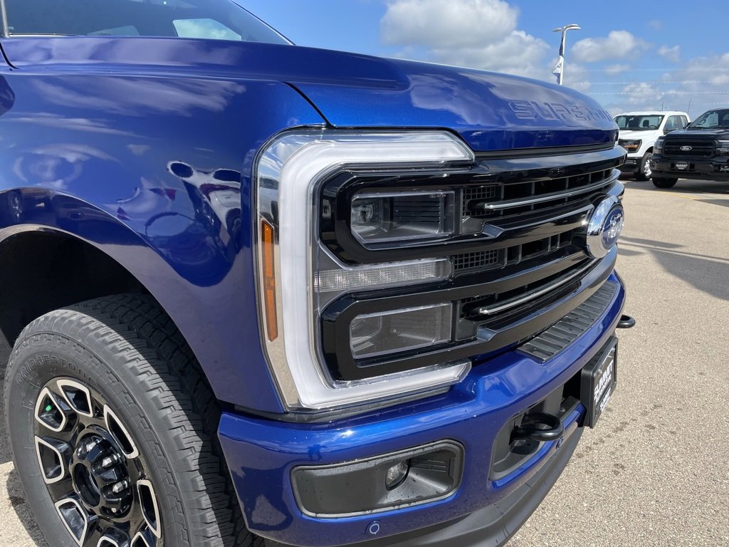 New 2026 Ford F250 Platinum image 38