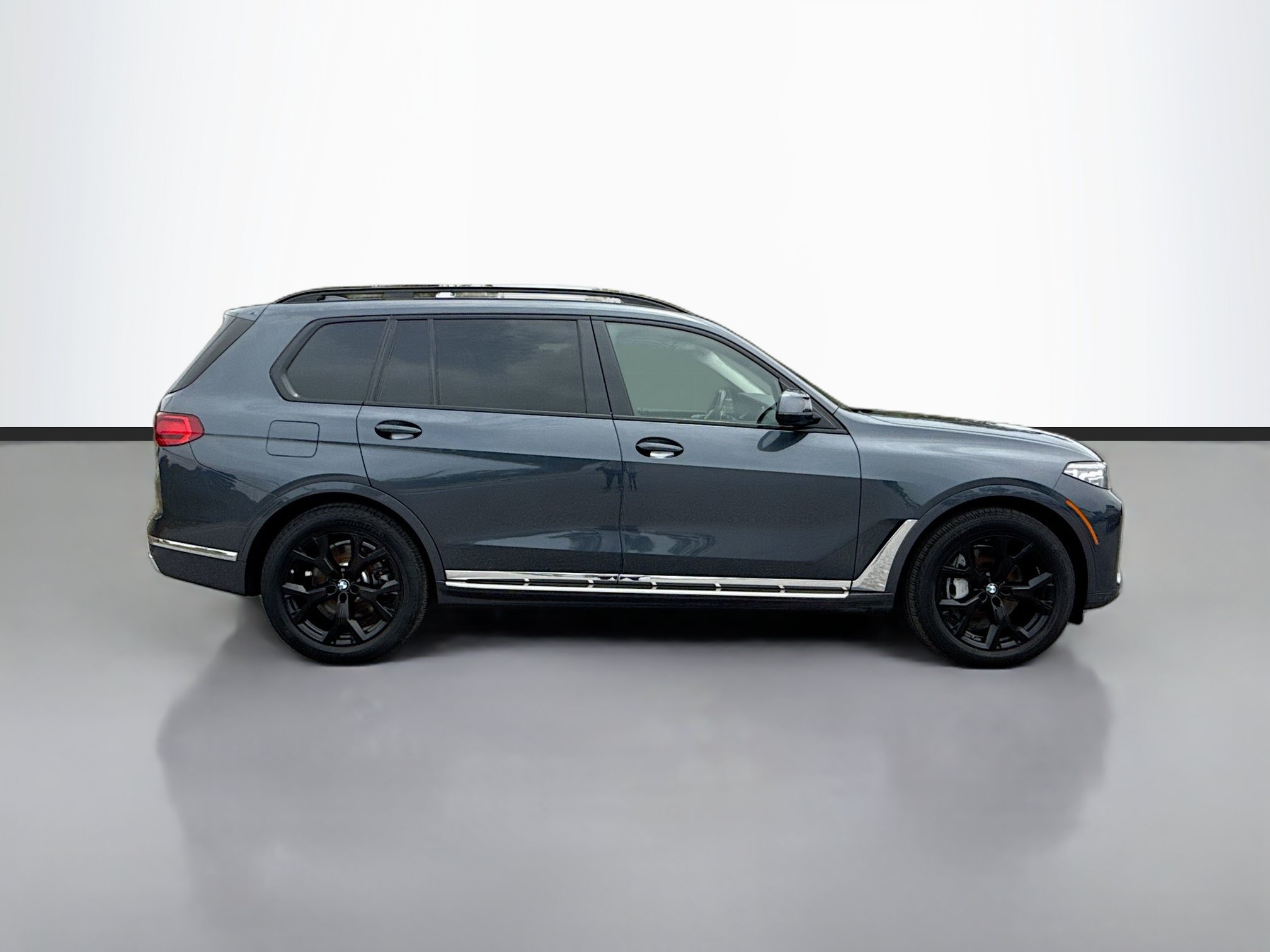 Used 2022 BMW X7 xDrive40i AWD/4WD image 6